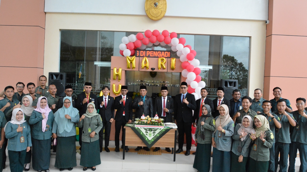 HUT MA 80 2025 11